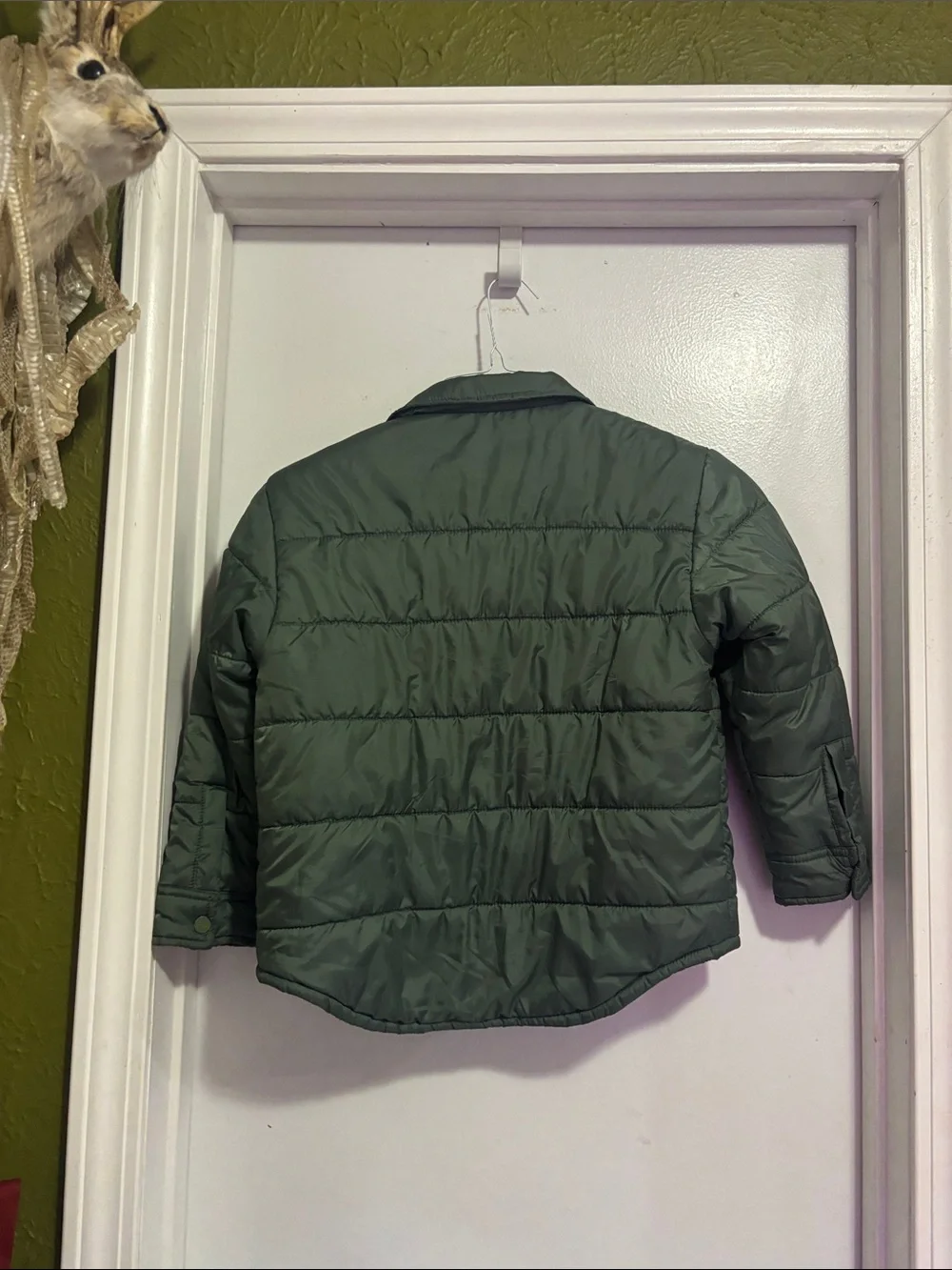 Free Assembly lightweight quilted